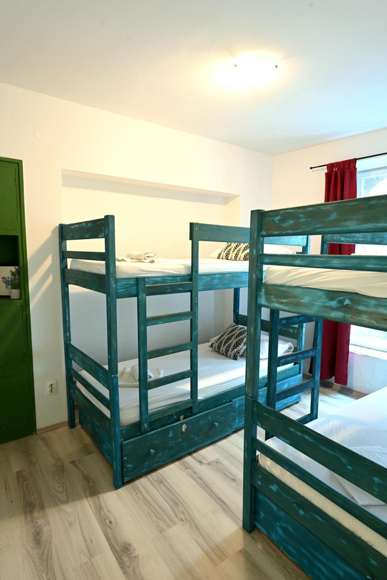 White Rabbit Hostel Hvar Town Zewnętrze zdjęcie
