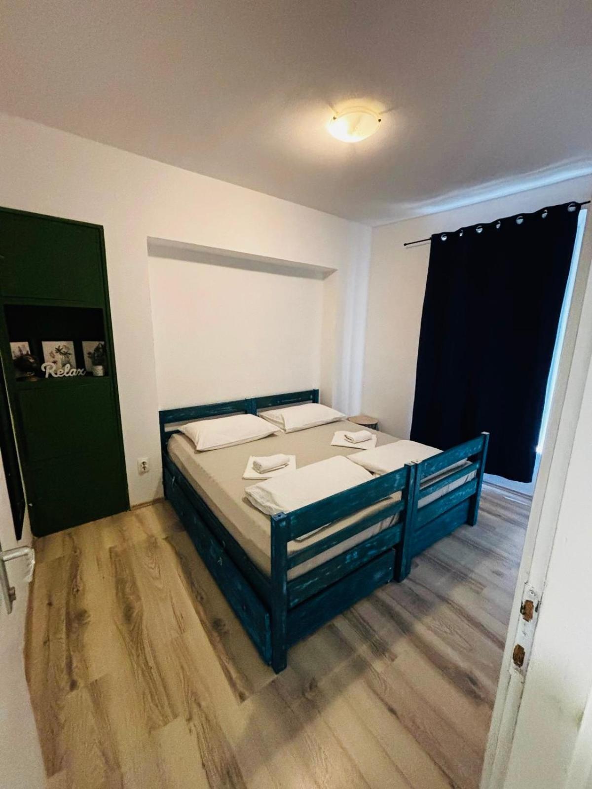 White Rabbit Hostel Hvar Town Zewnętrze zdjęcie